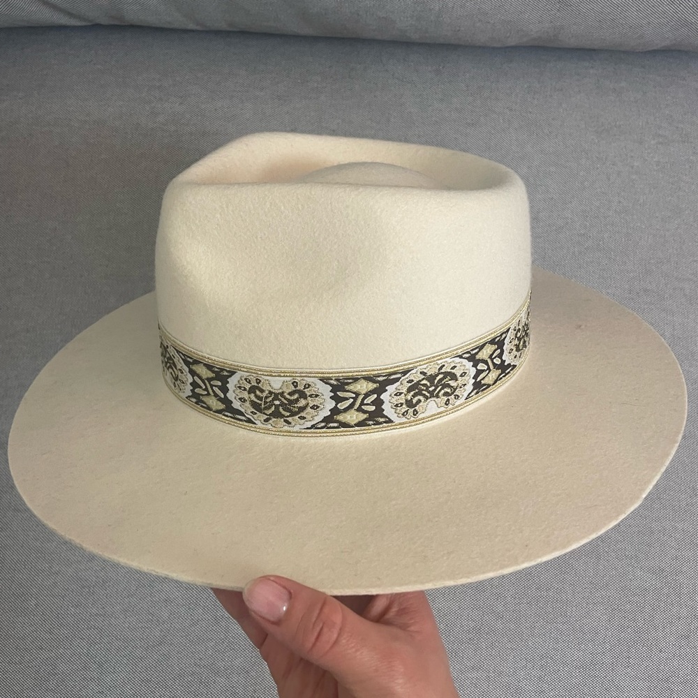 Lack of color hat